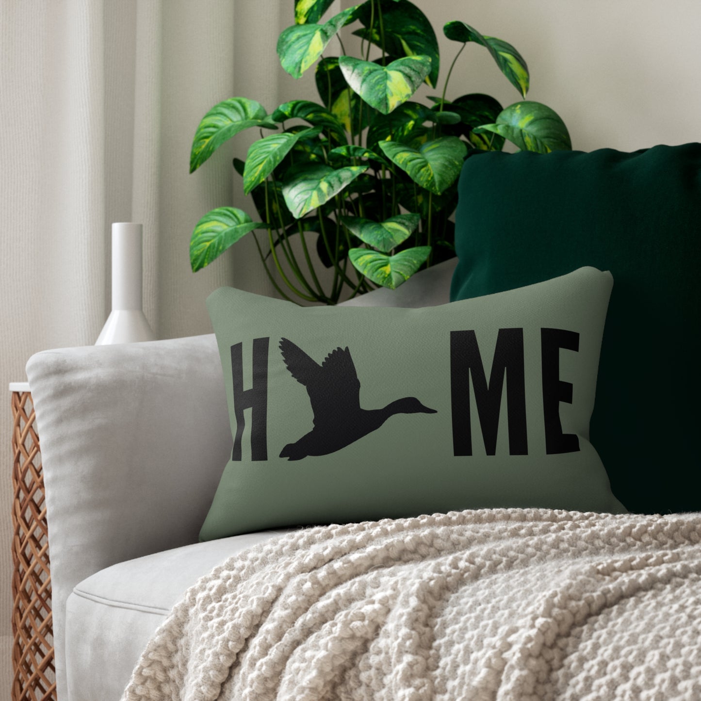 HOME Pillow in Olive (20x14")