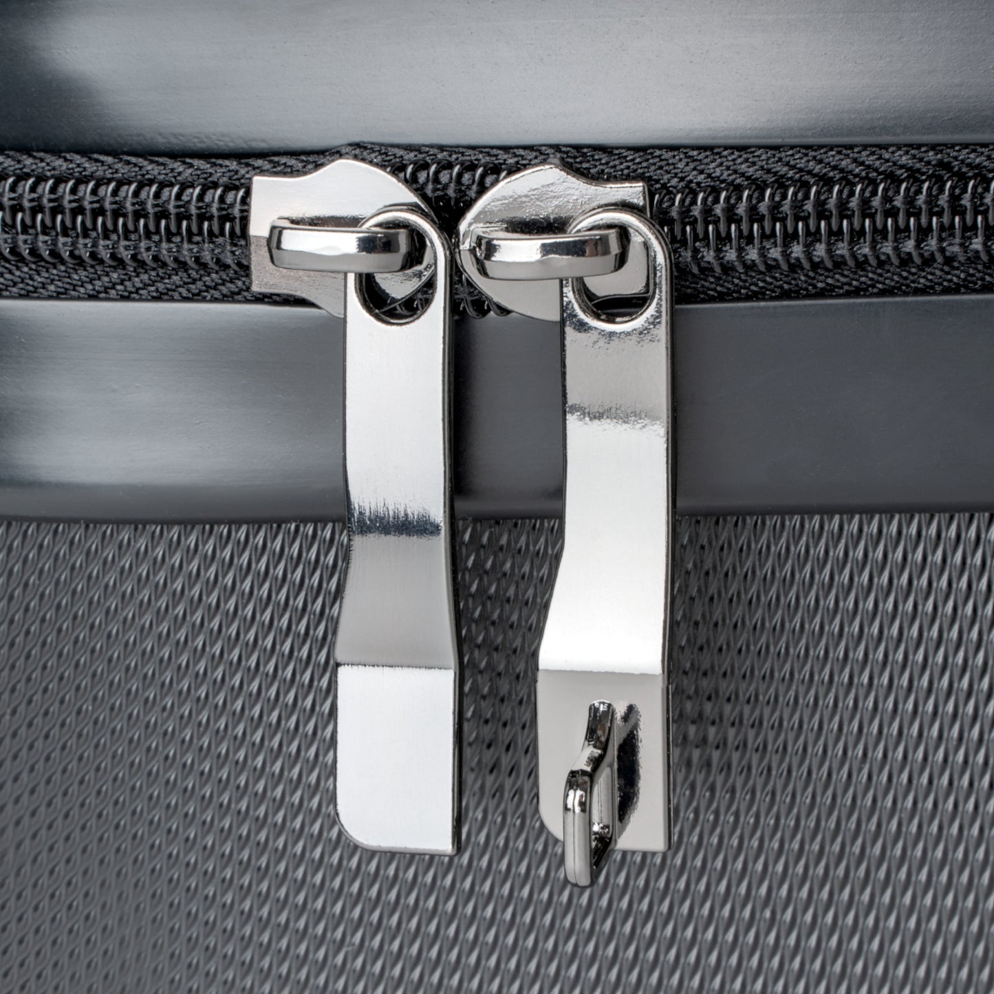 DH FLIGHT Luggage in MARSH (Small, Medium & Large)